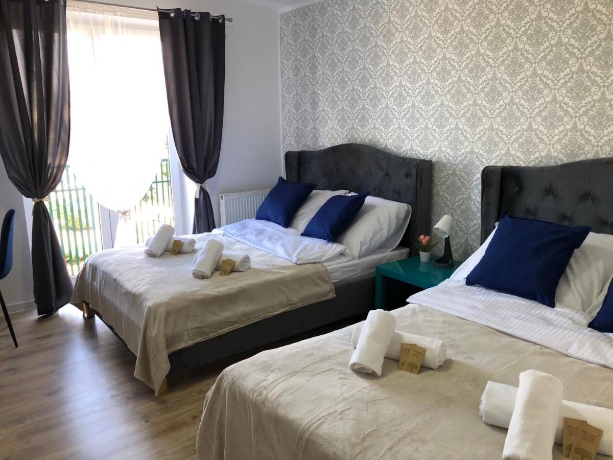 Great Polonia Ustka Bed & Breakfast ภายนอก รูปภาพ