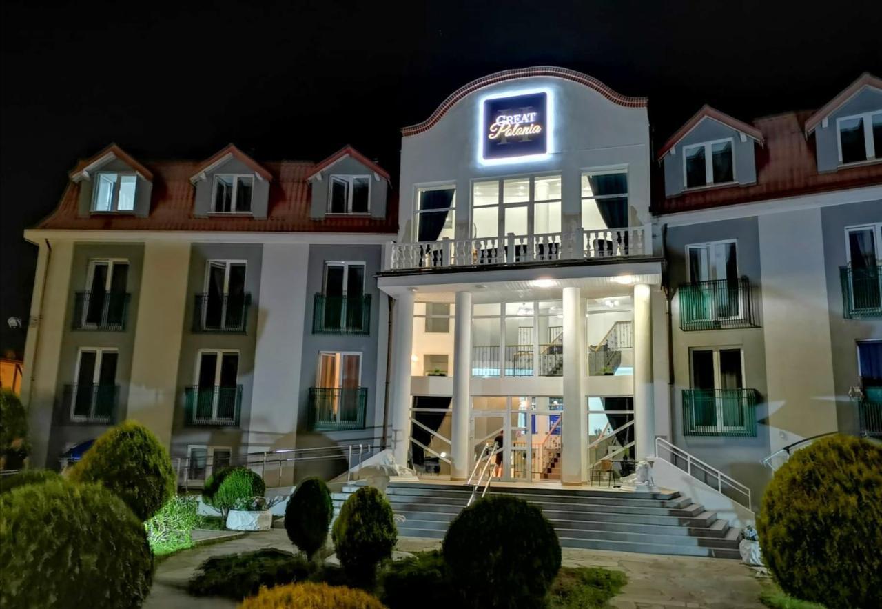 Great Polonia Ustka Bed & Breakfast ภายนอก รูปภาพ