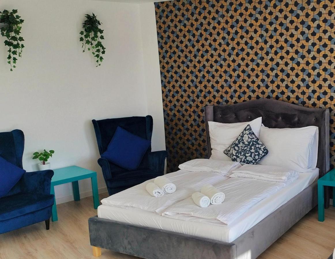 Great Polonia Ustka Bed & Breakfast ภายนอก รูปภาพ