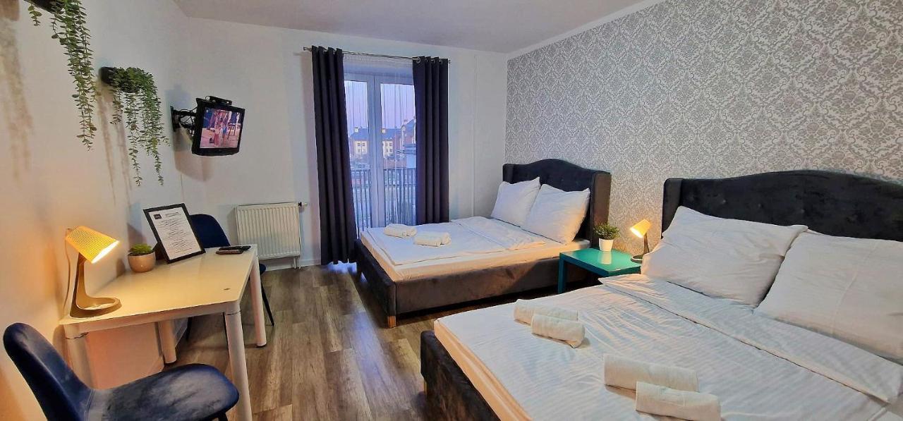 Great Polonia Ustka Bed & Breakfast ภายนอก รูปภาพ