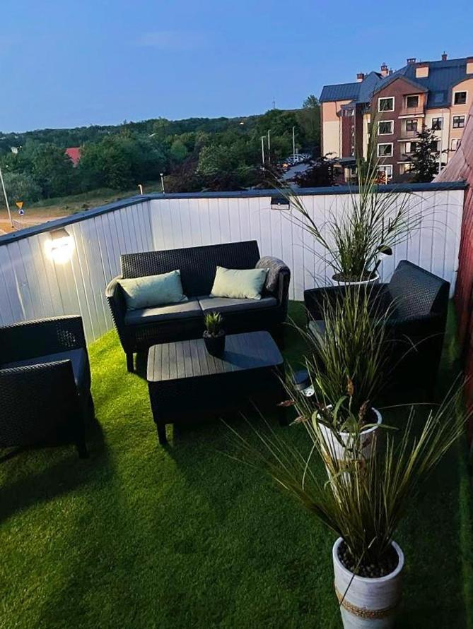 Great Polonia Ustka Bed & Breakfast ภายนอก รูปภาพ