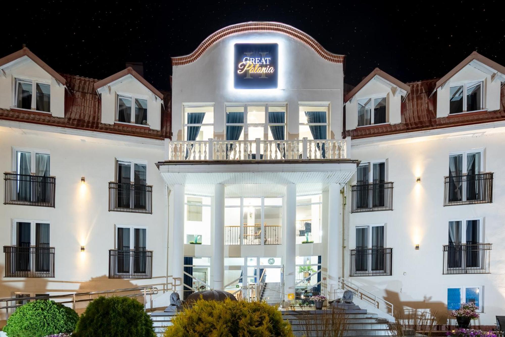 Great Polonia Ustka Bed & Breakfast ภายนอก รูปภาพ
